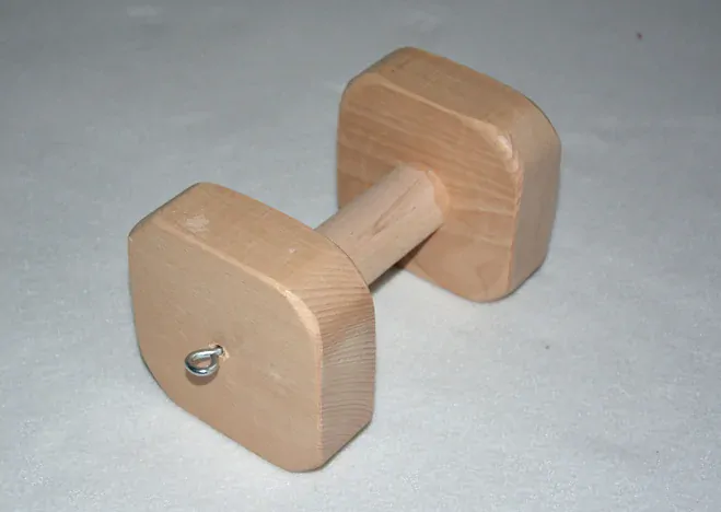 Dřevěný magnetický aport